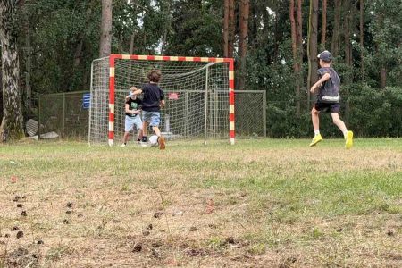 galeria-zdjec-z-kolonii-dla-dzieci-nad-jeziorem-Polska-2026-162