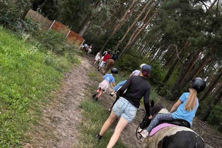 galeria-zdjec-z-kolonii-dla-dzieci-nad-jeziorem-Polska-2026-27