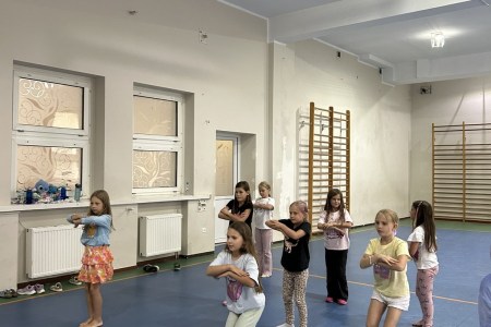 galeria-zdjec-z-obozow-dla-dzieci-i-mlodziezy-nad-jeziorem-Lezeczki-98