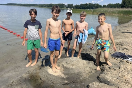 zacisze.kolonie.dla.dzieci.mlodziezy.2025.galeria4.jpg 115