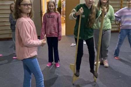 zimowisko-dla-dzieci-i-mlodziezy-2024-2-12-hajdasztravel-kolonie-dla-dzieci-galeria_137