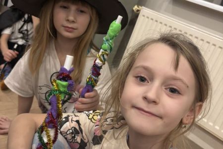 galeria.zdjec_.zimowiska.dla_.dzieci.w.gorach.2026nefryt_121