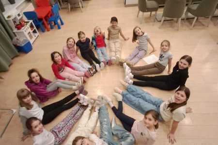 galeria.zdjec_.zimowiska.dla_.dzieci.w.gorach.2026nefryt_14