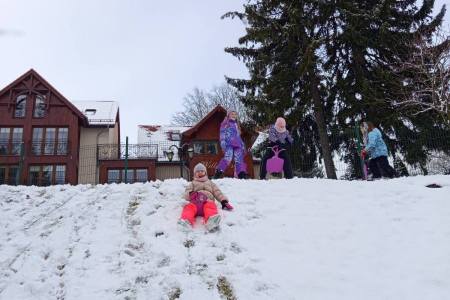 galeria.zdjec_.zimowiska.dla_.dzieci.w.gorach.2026nefryt_24