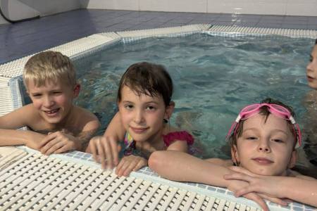 galeria.zdjec_.zimowiska.dla_.dzieci.w.gorach.2026nefryt_96