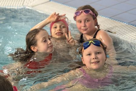 galeria.zdjec_.zimowiska.dla_.dzieci.w.gorach.nefryt.2026_111