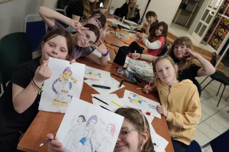 galeria.zdjec_.zimowiska.dla_.dzieci.nad_.jeziorem.2026.bialy_103