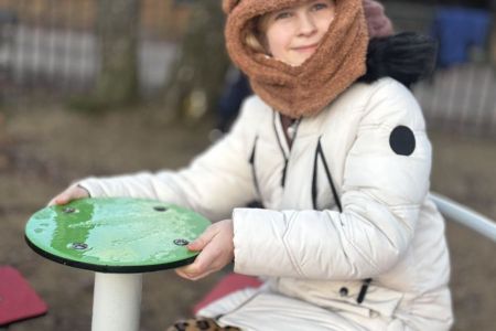 galeria.zdjec_.zimowiska.dla_.dzieci.nad_.jeziorem.2026.bialy_115