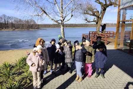 galeria.zdjec_.zimowiska.dla_.dzieci.nad_.jeziorem.2026.bialy_165