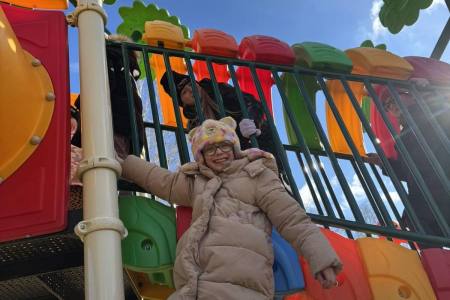 galeria.zdjec_.zimowiska.dla_.dzieci.nad_.jeziorem.2026.bialy_185