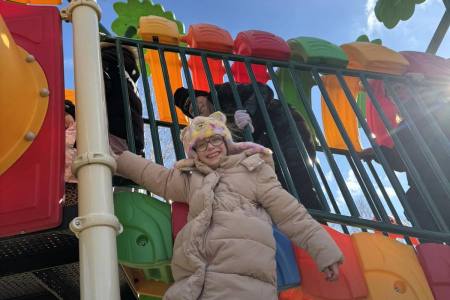 galeria.zdjec_.zimowiska.dla_.dzieci.nad_.jeziorem.2026.bialy_192