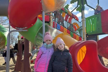 galeria.zdjec_.zimowiska.dla_.dzieci.nad_.jeziorem.2026.bialy_195