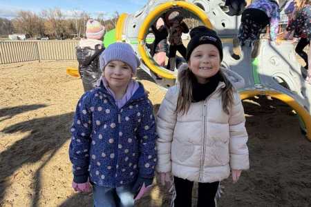 galeria.zdjec_.zimowiska.dla_.dzieci.nad_.jeziorem.2026.bialy_213