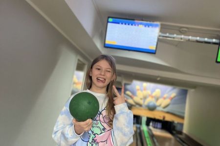 galeria.zdjec_.zimowiska.dla_.dzieci.nad_.jeziorem.2026.bialy_238