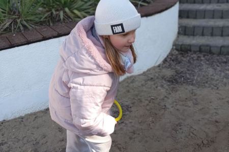 galeria.zdjec_.zimowiska.dla_.dzieci.nad_.jeziorem.2026.bialy_241