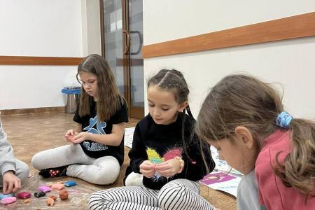 galeria.zimowiska.dla_.dzieci.nad_.jeziorem.2026.bialy_30