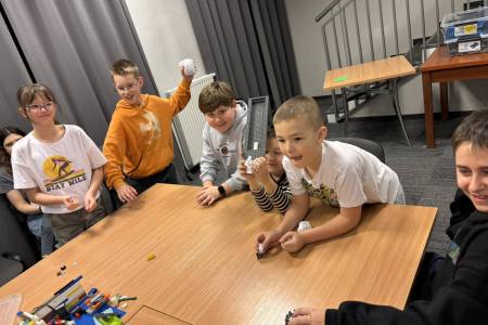 zimowiska-dla-dzieci-galeria-smardzewice-gory-zima_213