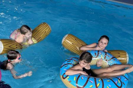 galeria.zdjec_.zimowiska.dla_.dzieci.w.gorach.2026_97