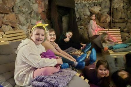 zimowiska-dla-dzieci-galeria-topaz-gory-zimowiska2026_54