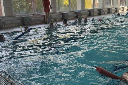 1_galeria.zdjec_.zimowiska.dla_.dzieci.nad_.jeziorem.2026_174