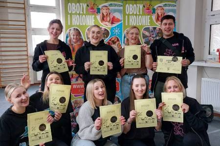 1_galeria.zdjec_.zimowiska.dla_.dzieci.nad_.jeziorem.2026_242