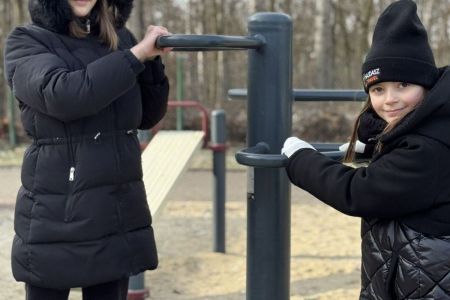 galeria.zdjec_.zimowiska.dla_.dzieci.nad_.jeziorem.2026_115