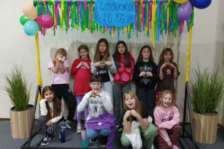 galeria.zdjec_.zimowiska.dla_.dzieci.nad_.jeziorem.2026_125