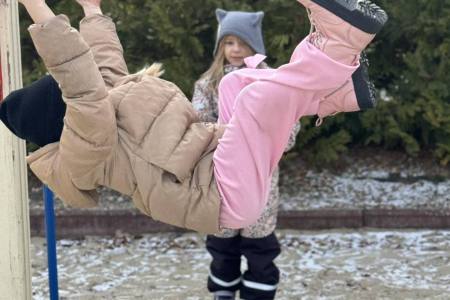 galeria.zdjec_.zimowiska.dla_.dzieci.nad_.jeziorem.2026_130