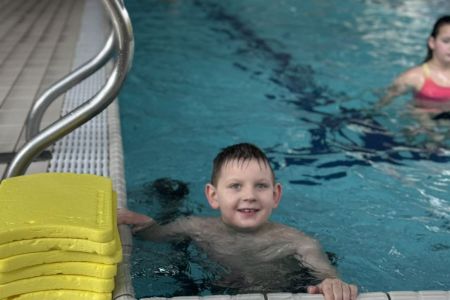 galeria.zdjec_.zimowiska.dla_.dzieci.nad_.jeziorem.2026_142