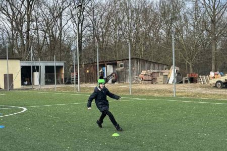 galeria.zdjec_.zimowiska.dla_.dzieci.nad_.jeziorem.2026_19