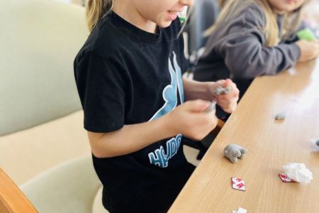 galeria.zdjec_.zimowiska.dla_.dzieci.nad_.jeziorem.2026_196