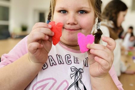 galeria.zdjec_.zimowiska.dla_.dzieci.nad_.jeziorem.2026_198