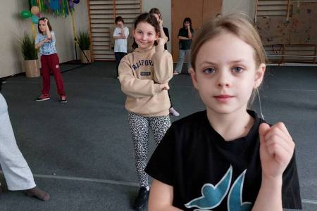 galeria.zdjec_.zimowiska.dla_.dzieci.nad_.jeziorem.2026_214