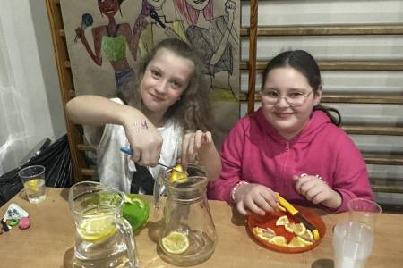 galeria.zdjec_.zimowiska.dla_.dzieci.nad_.jeziorem.2026_224