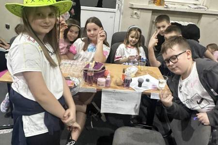 galeria.zdjec_.zimowiska.dla_.dzieci.nad_.jeziorem.2026_228