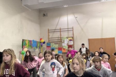 galeria.zdjec_.zimowiska.dla_.dzieci.nad_.jeziorem.2026_232