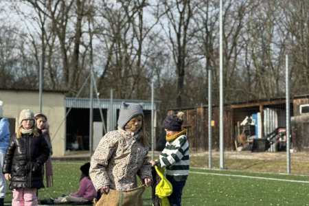 galeria.zdjec_.zimowiska.dla_.dzieci.nad_.jeziorem.2026_46