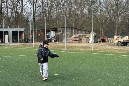 galeria.zdjec_.zimowiska.dla_.dzieci.nad_.jeziorem.2026_5