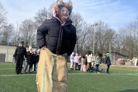 galeria.zdjec_.zimowiska.dla_.dzieci.nad_.jeziorem.2026_52