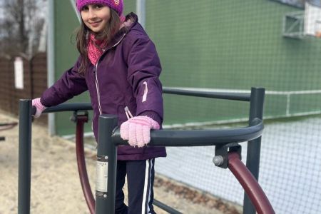 galeria.zdjec_.zimowiska.dla_.dzieci.nad_.jeziorem.2026_73