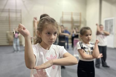 galeria.zdjec_.zimowiska.dla_.dzieci.w.gorach.2026.lezeczki.jezioro_171