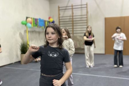 galeria.zdjec_.zimowiska.dla_.dzieci.w.gorach.2026.lezeczki.jezioro_198