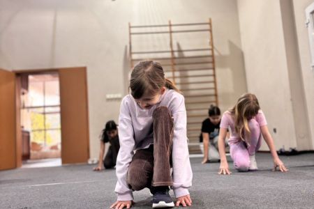 galeria.zdjec_.zimowiska.dla_.dzieci.w.gorach.2026.lezeczki.jezioro_20