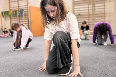 galeria.zdjec_.zimowiska.dla_.dzieci.w.gorach.2026.lezeczki.jezioro_21