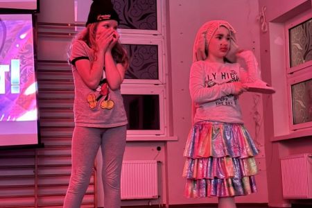 galeria.zdjec_.zimowiska.dla_.dzieci.w.gorach.2026.lezeczki.jezioro_232