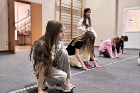 galeria.zdjec_.zimowiska.dla_.dzieci.w.gorach.2026.lezeczki.jezioro_28