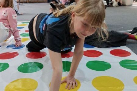 galeria.zdjec_.zimowiska.dla_.dzieci.w.gorach.2026.lezeczki.jezioro_49