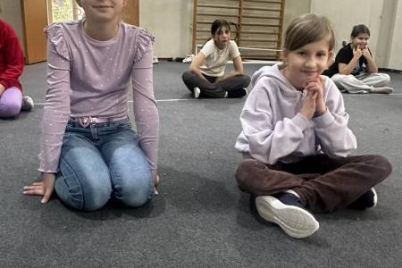 galeria.zdjec_.zimowiska.dla_.dzieci.w.gorach.2026.lezeczki.jezioro_54