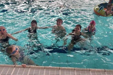 galeria.zdjec_.zimowiska.dla_.dzieci.w.gorach.2026.lezeczki.jezioro_70