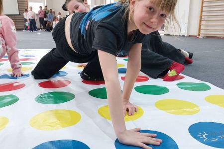 galeria.zdjec_.zimowiska.dla_.dzieci.w.gorach.2026.lezeczki_31